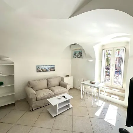 Apartment Palm House