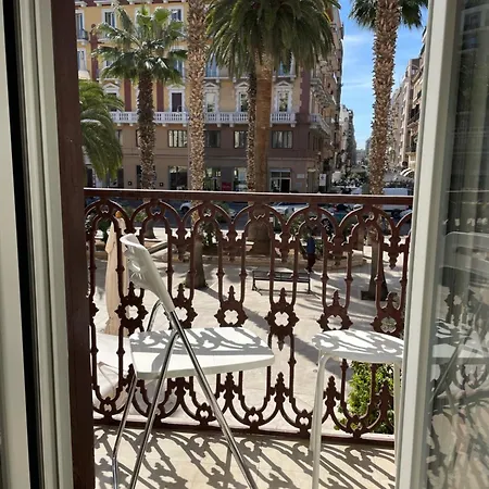 Lägenhet Palm House Bari